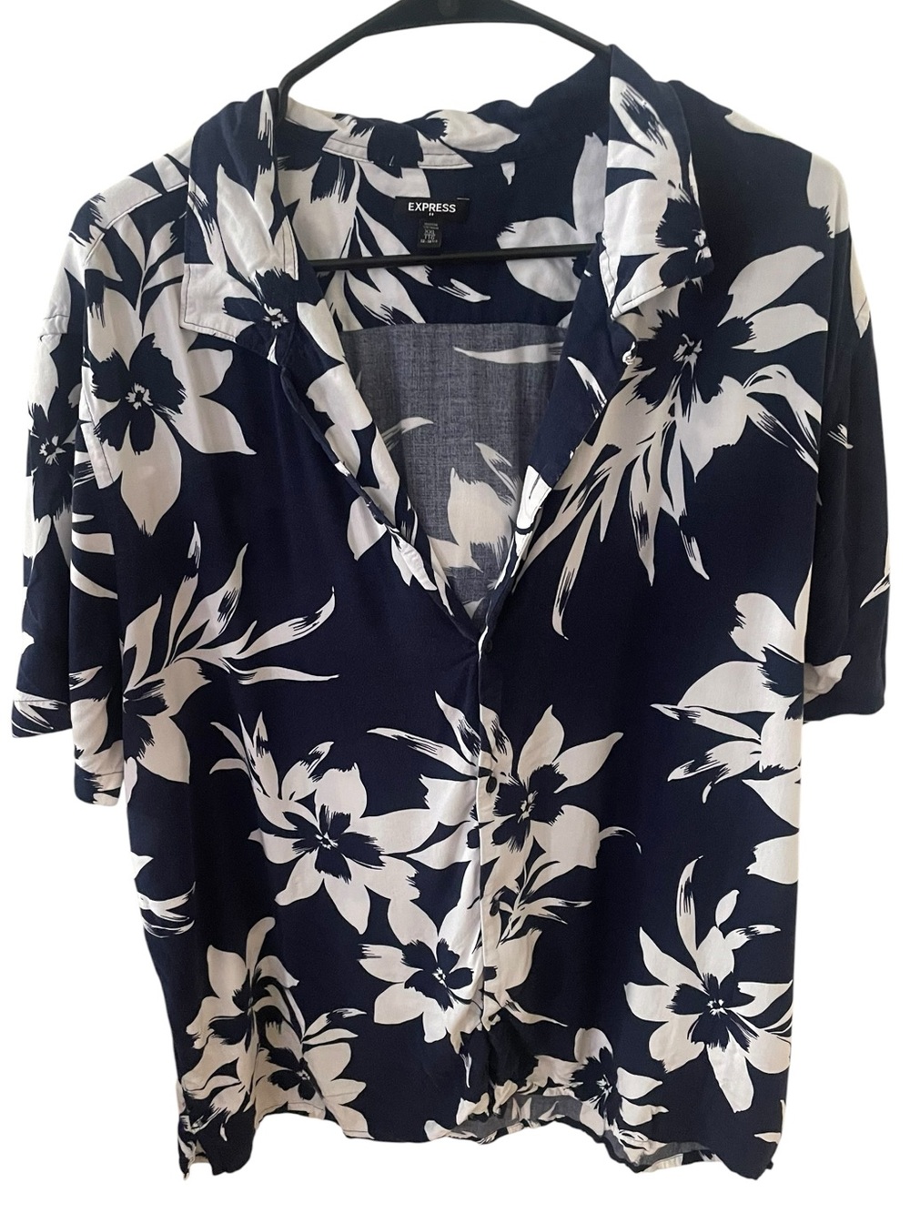 Express Men’s - XXL 18-18.5 - Navy White Floral Hawaiian Camp Button-Up Shirt